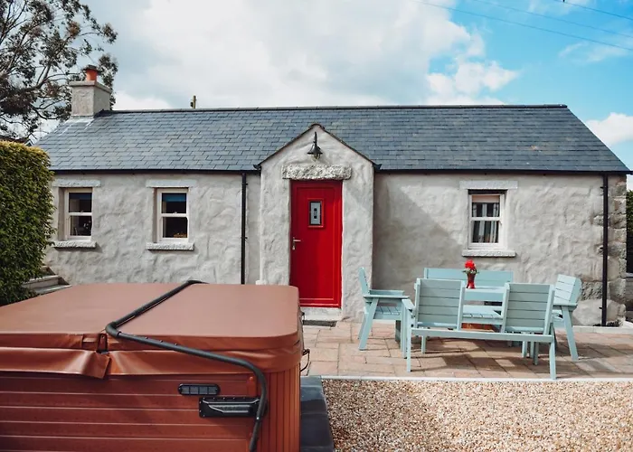 Lizzie\'S Cottage